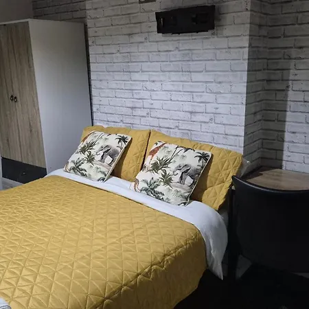 The Hyde House - En Suite Rooms Exterior photo