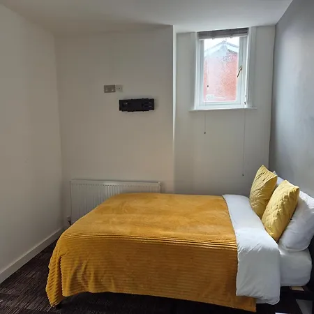 The Hyde House - En Suite Rooms Exterior photo